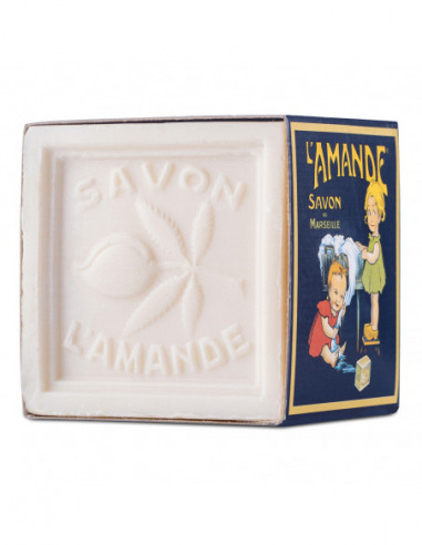 L'amande Menage Cubo Savon De...