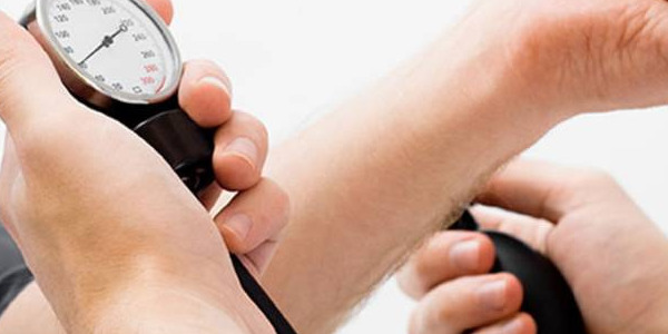 PRESSIONE ARTERIOSA: COS’E’? A COSA SERVE? CONOSCIAMO L'IPERTENSIONE