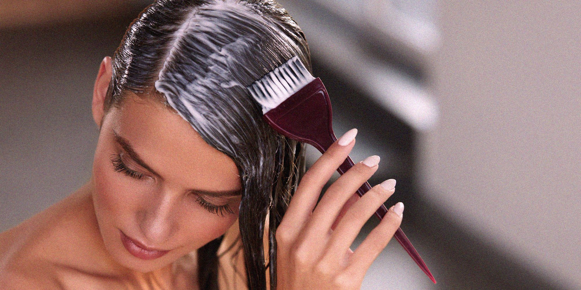 Tingere i capelli a casa: 5 cose da sapere