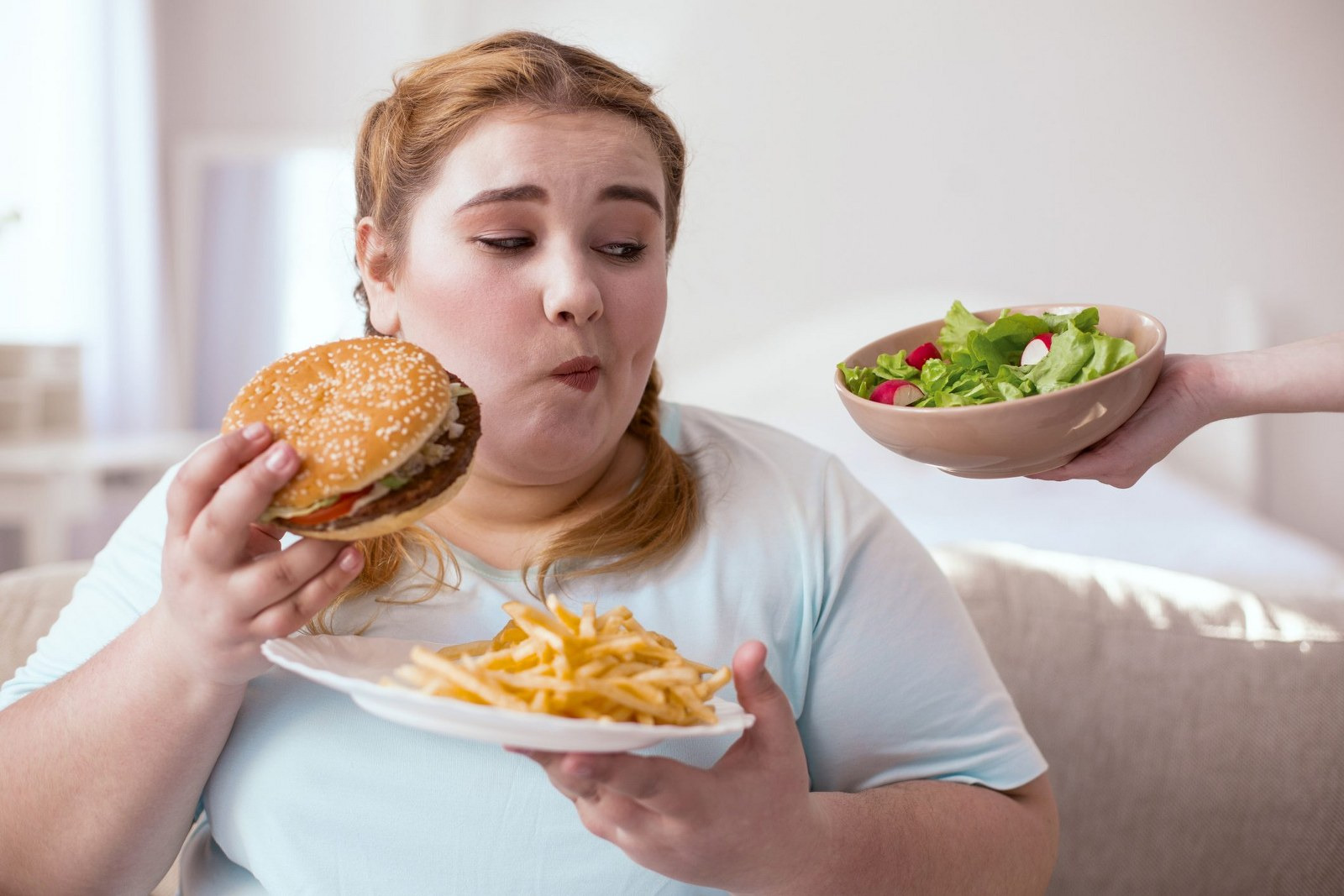 OBESITA’ ED ALIMENTAZIONE: DIETE DIMAGRANTI E PRODOTTI DIMAGRANTI. FACCIAMO UN PO DI CHIAREZZA